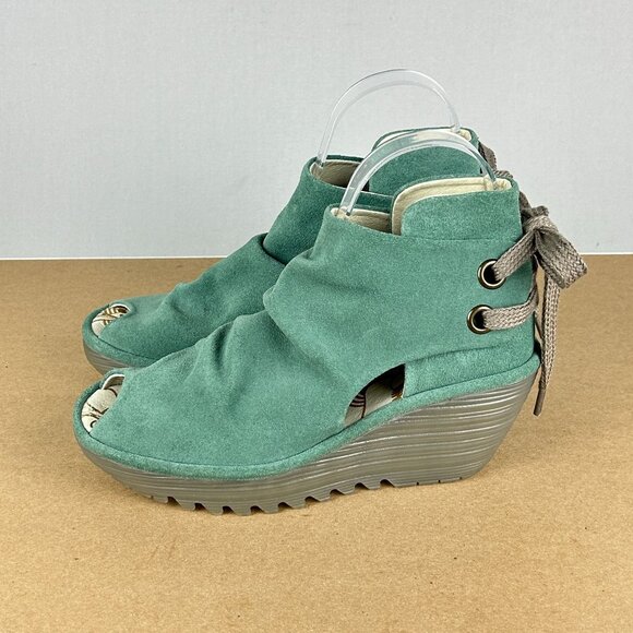 Fly London Yema Suede Wedge Booties Womens 6.5/7 EU 37 Green Gray Lace Detail - Picture 1 of 10